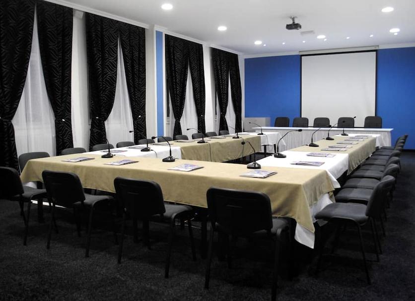 Ruang konferensi Foto