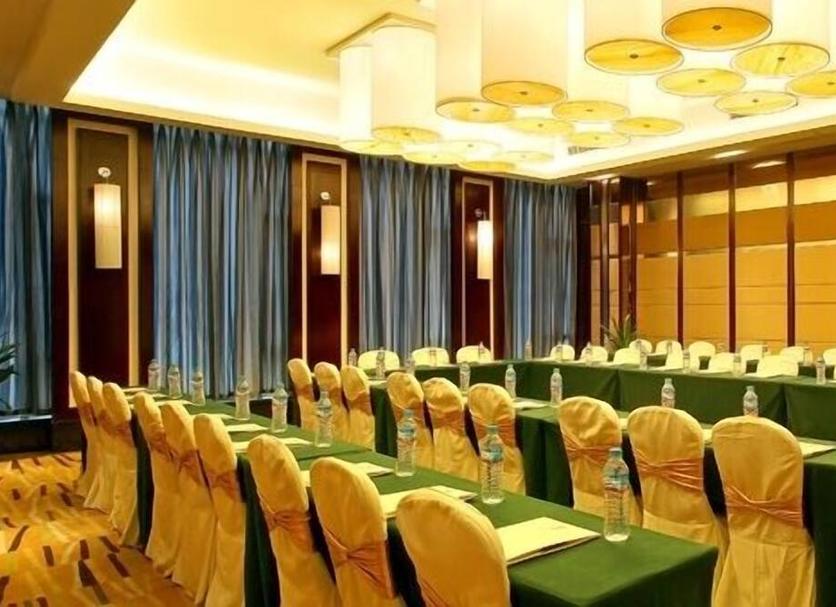 Ruang konferensi Foto