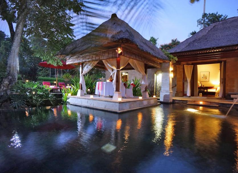 Pemandangan luar Foto