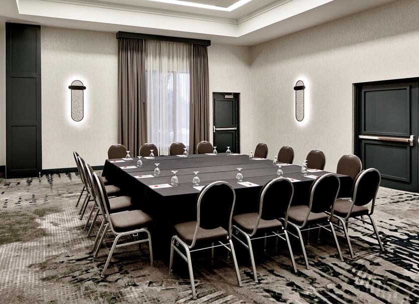 Ruang konferensi Foto