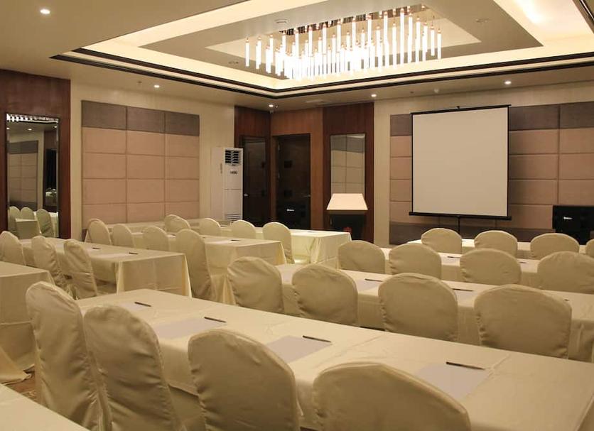 Ruang konferensi Foto