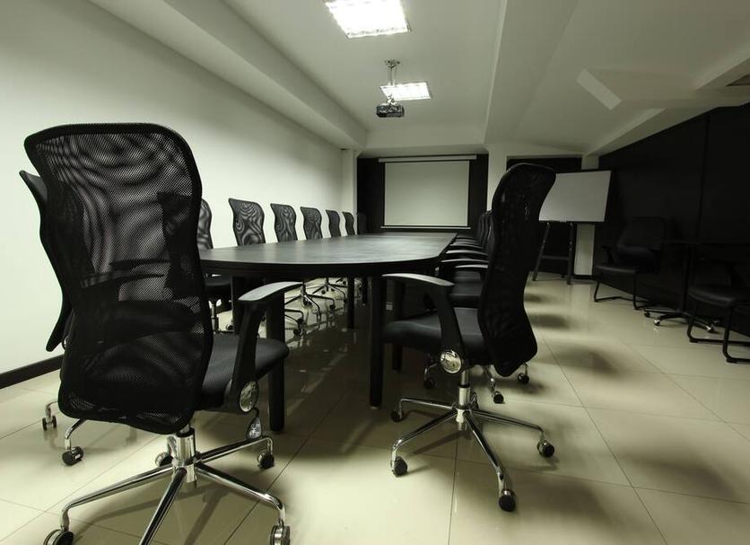 Ruang konferensi Foto