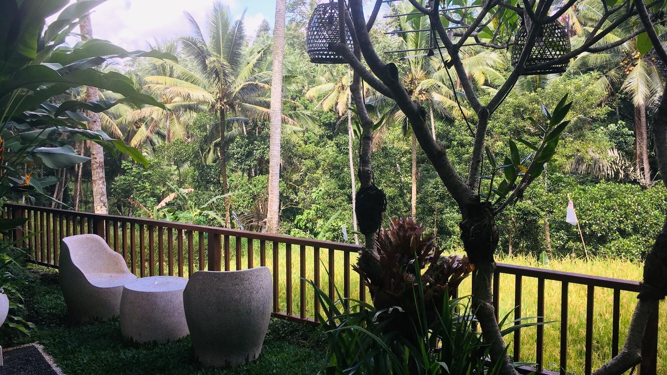 Puri Raya Villa