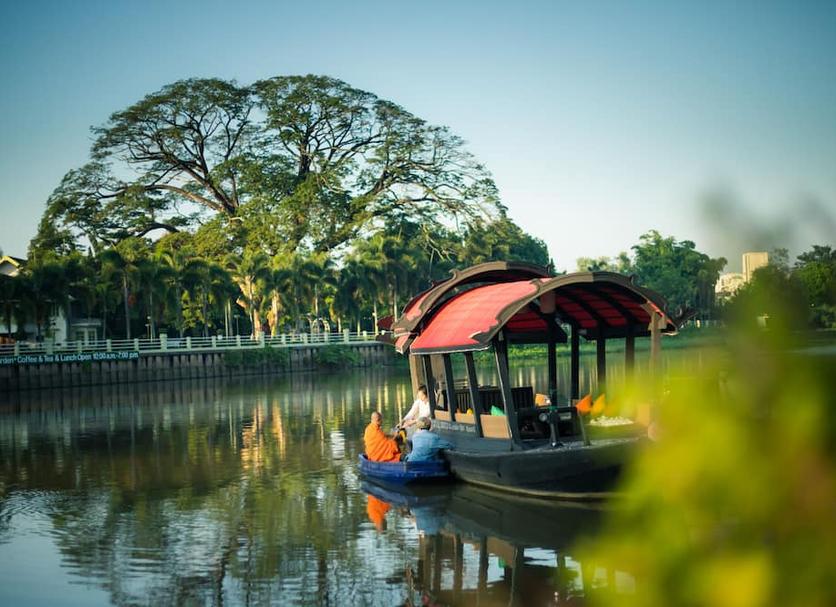 Pemandangan luar Foto