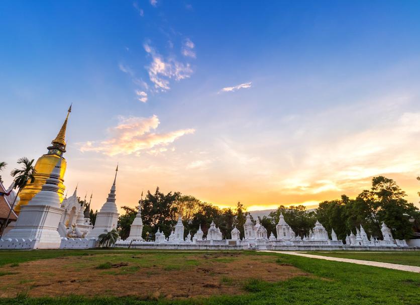 Pemandangan luar Foto