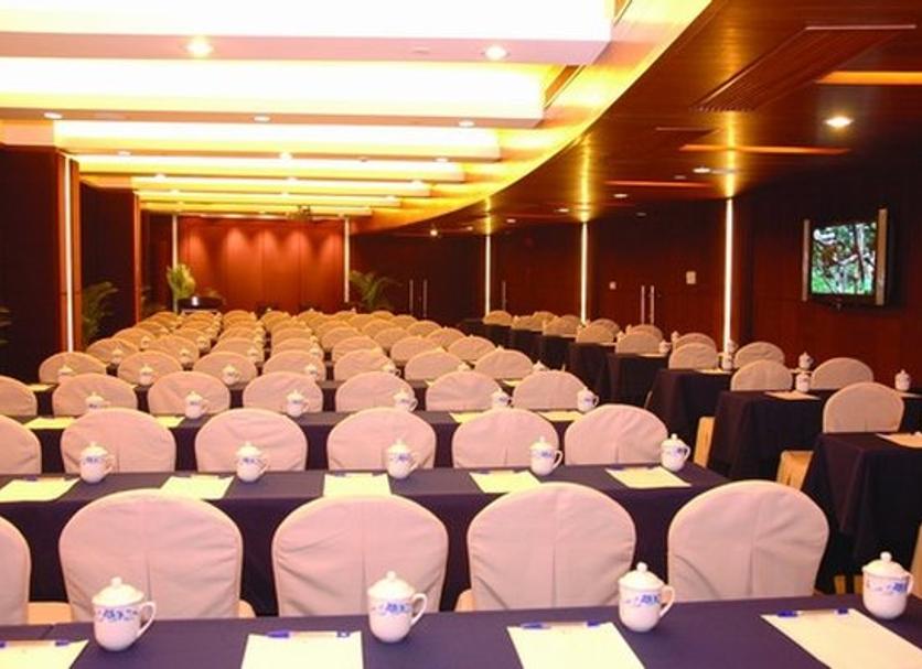Ruang konferensi Foto