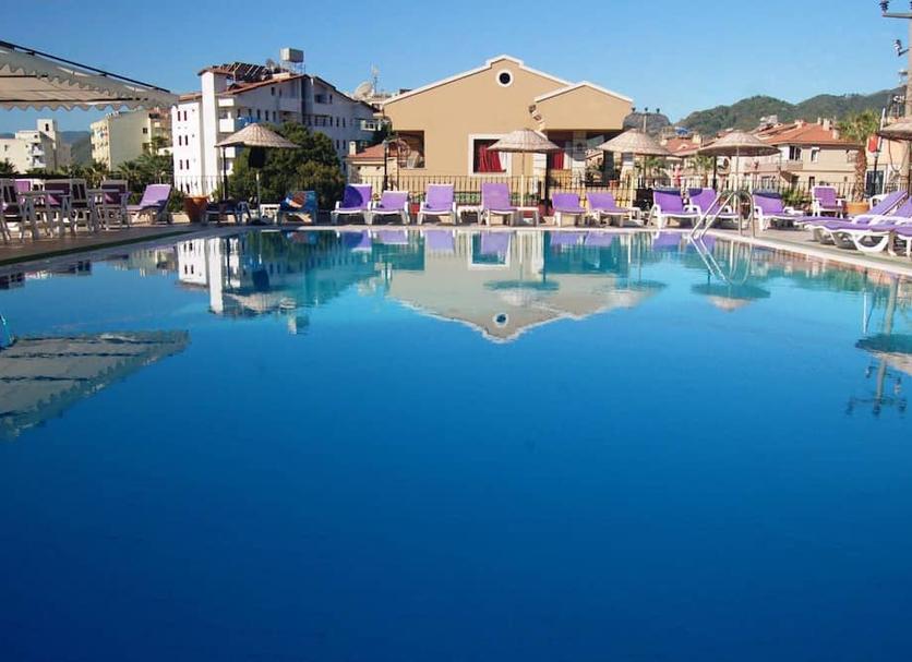 Kolam Foto