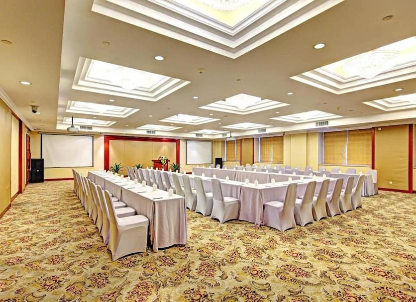 Ruang konferensi Foto