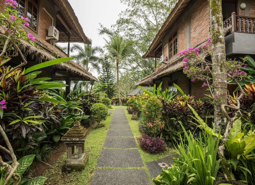 Pemandangan luar Foto