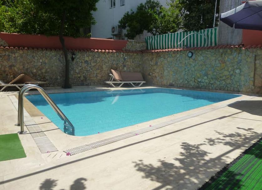 Kolam Foto