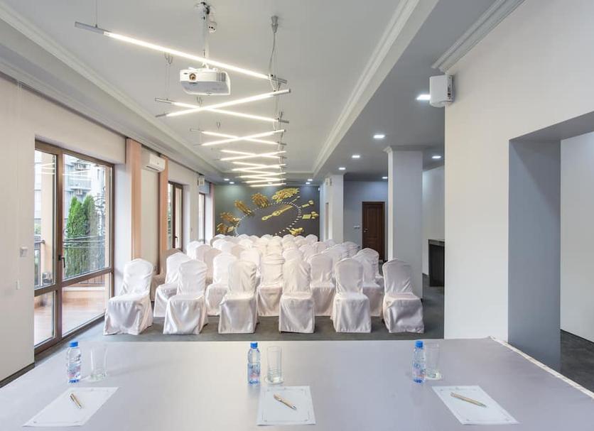 Ruang konferensi Foto