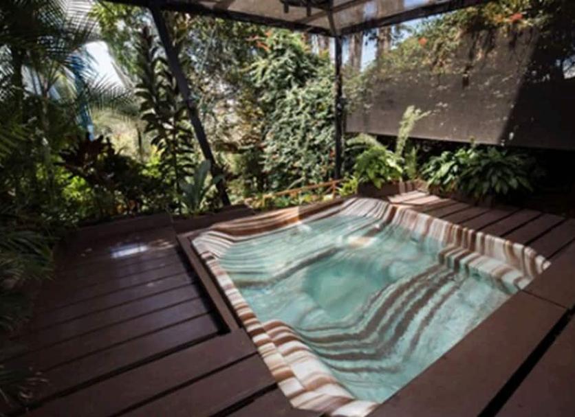 Kolam Foto