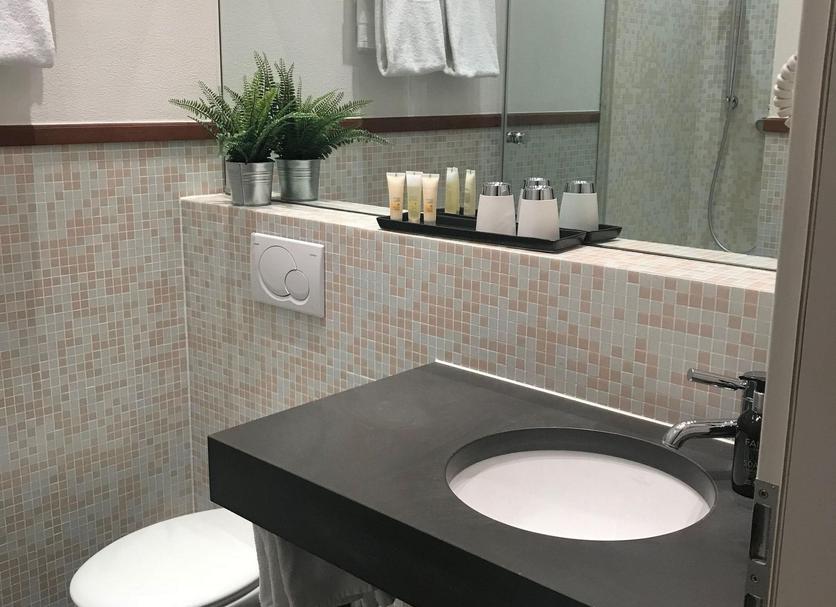 Kamar Mandi Foto