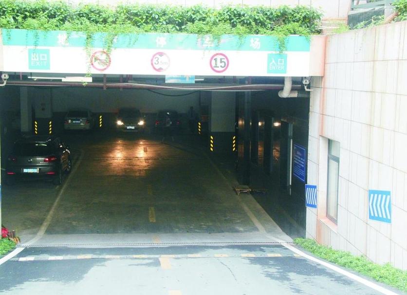 Pemandangan luar Foto