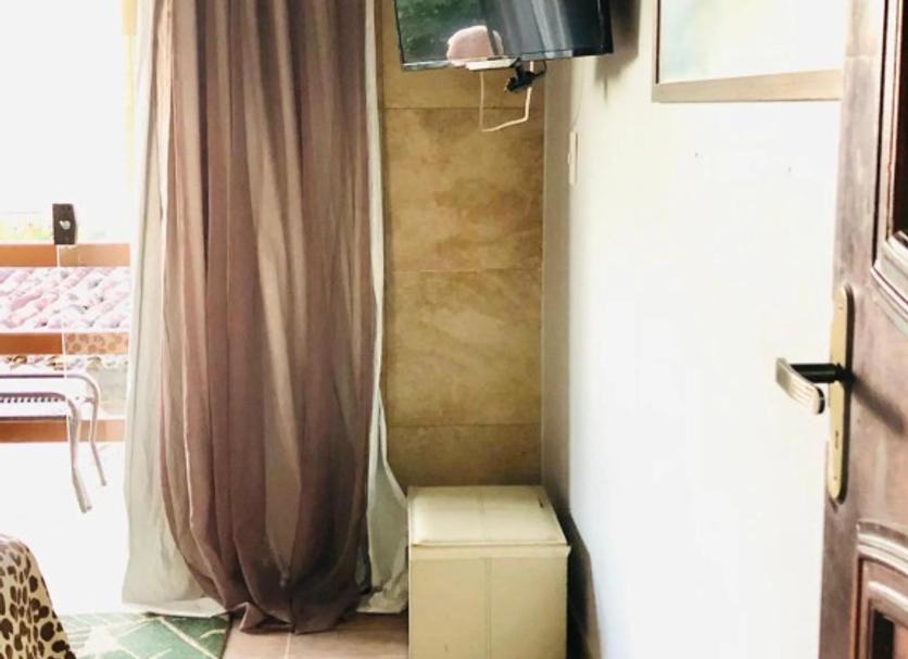 Prasarana kamar Foto