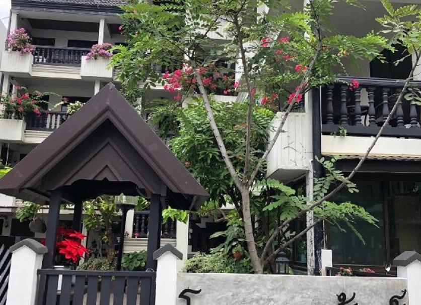 Pemandangan luar Foto