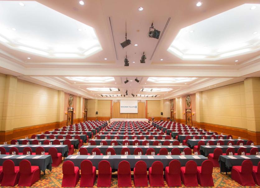 Ruang konferensi Foto
