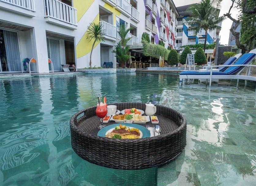Kolam Foto