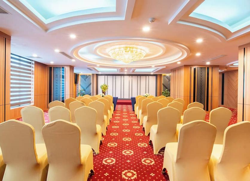 Ruang konferensi Foto