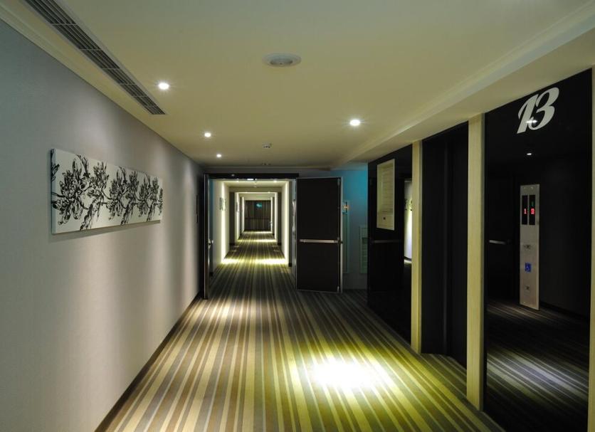 Lorong Foto