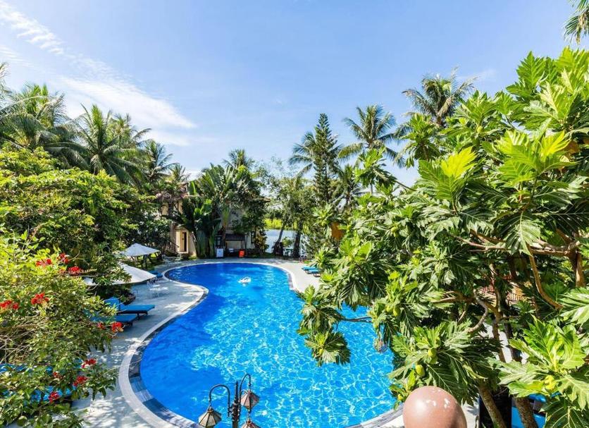 Kolam Foto
