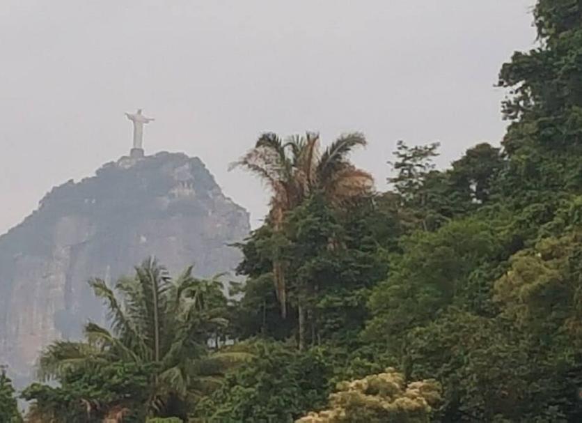 Pemandangan luar Foto