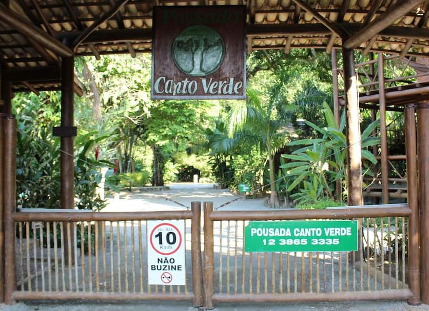Pemandangan luar Foto