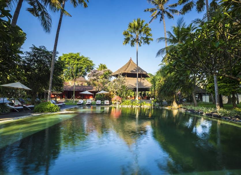 Pemandangan luar Foto