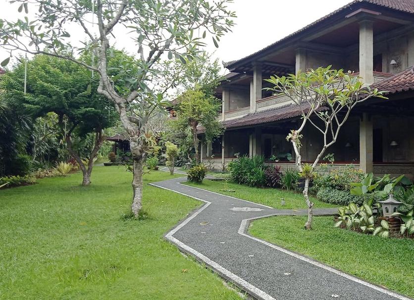 Pemandangan luar Foto