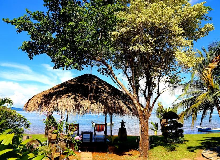 Pemandangan luar Foto