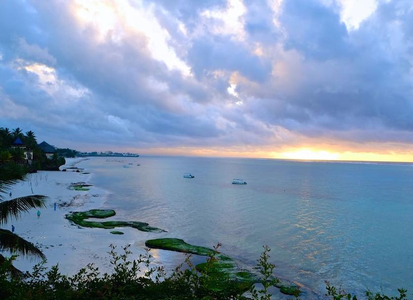 Pemandangan luar Foto