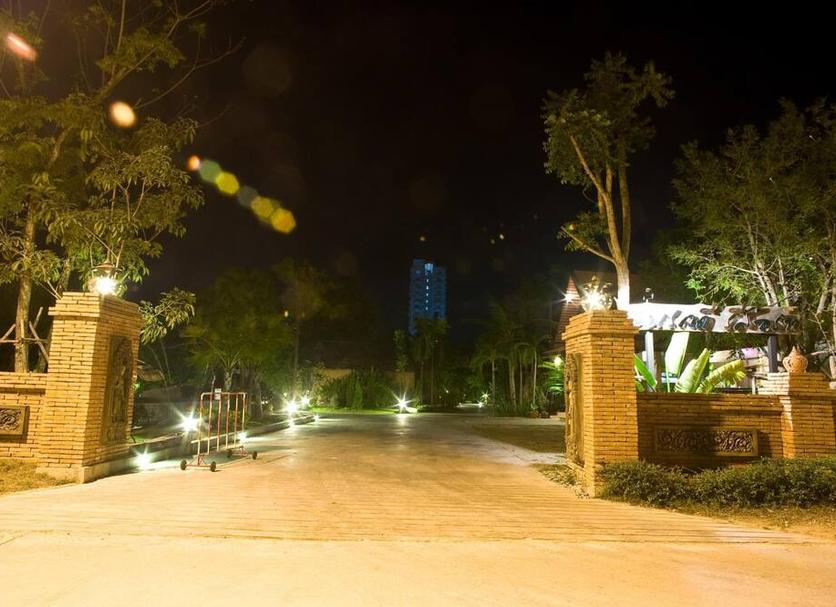 Pemandangan luar Foto