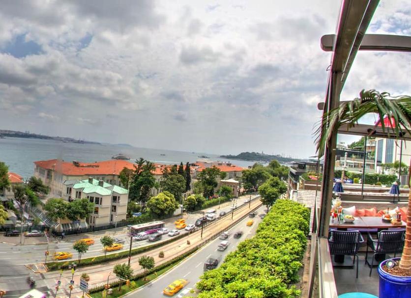 Pemandangan luar Foto