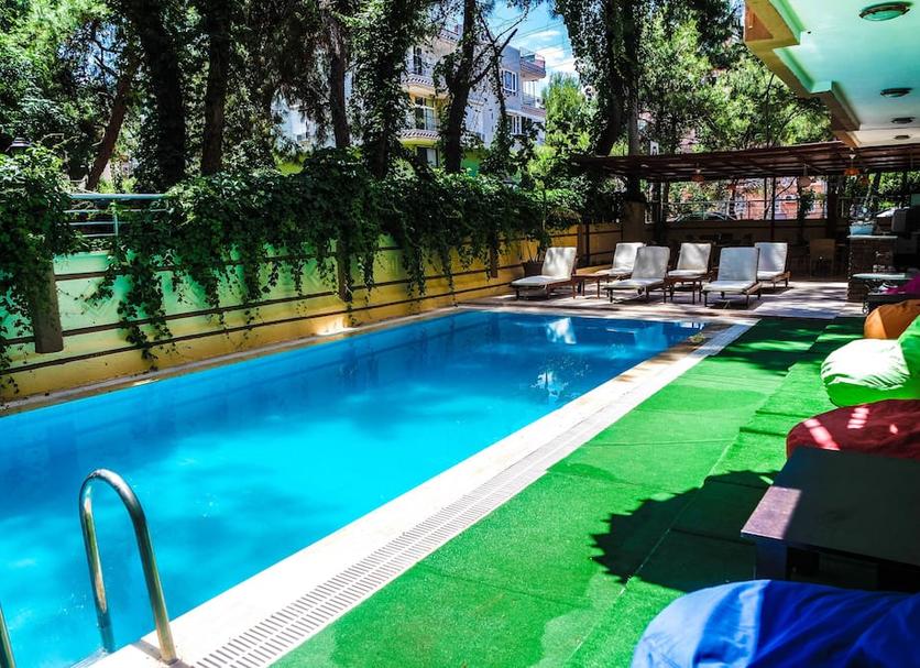 Kolam Foto