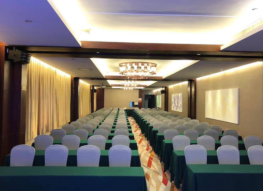 Ruang konferensi Foto