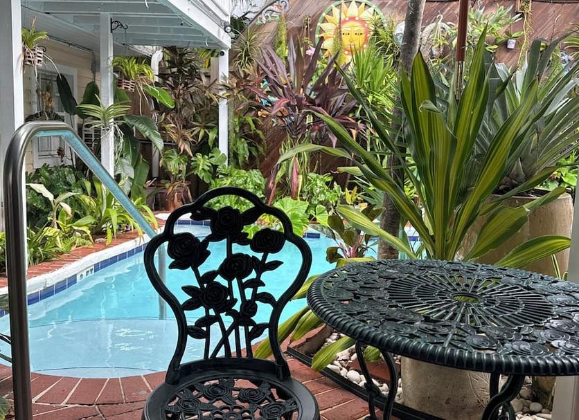 Kolam Foto