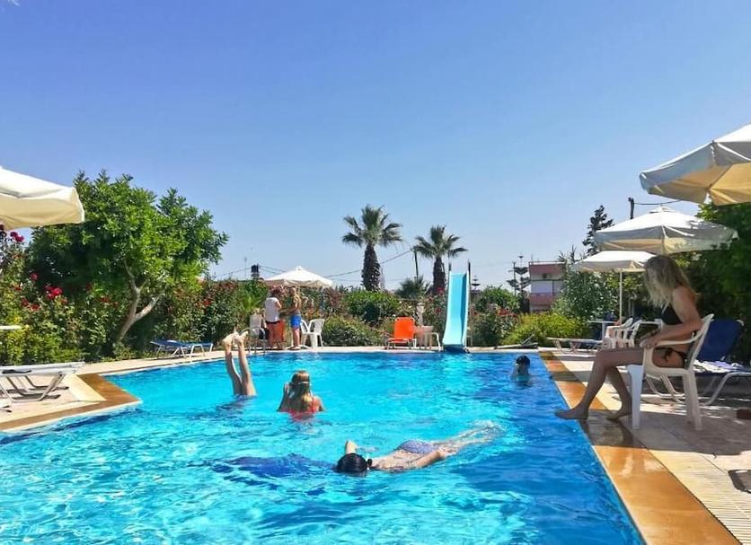 Kolam Foto