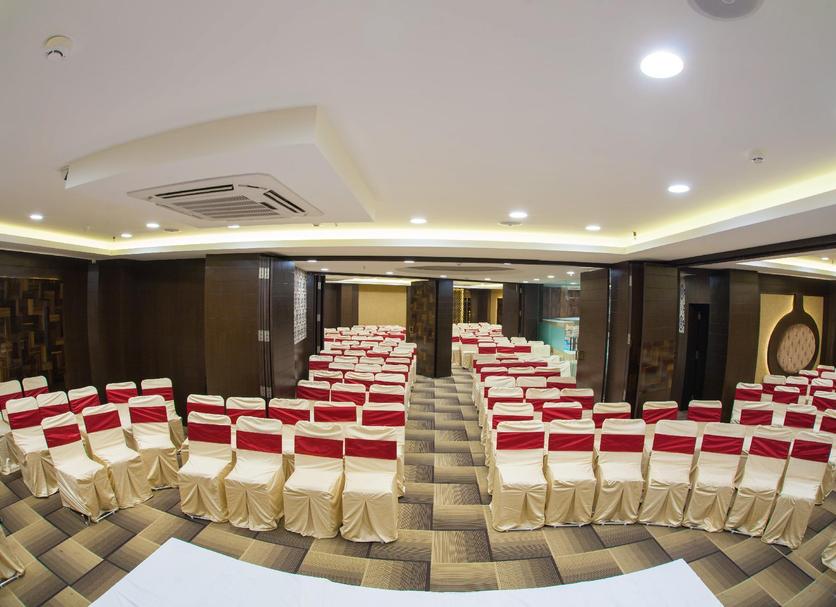Ruang konferensi Foto