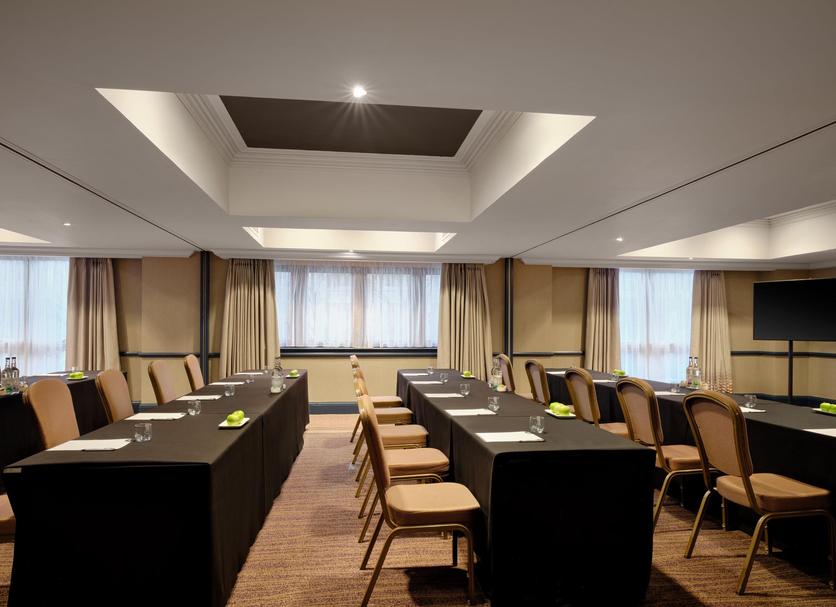 Ruang konferensi Foto