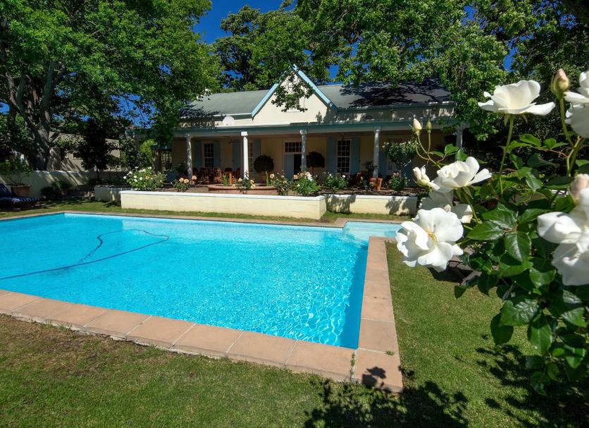 Kolam Foto