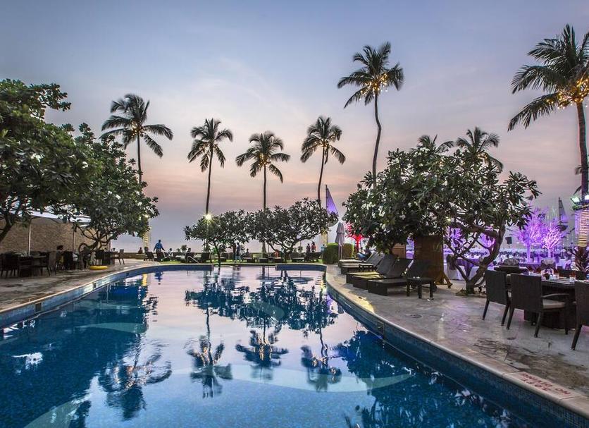 Kolam Foto
