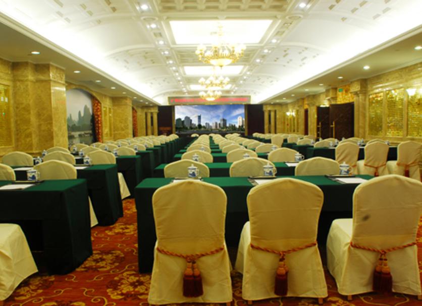 Ruang konferensi Foto