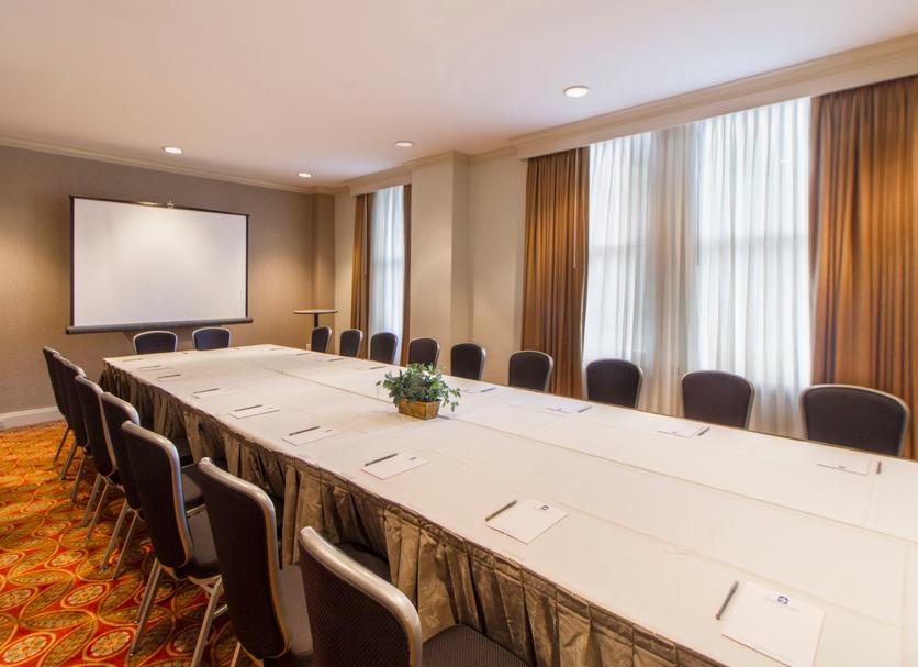Ruang konferensi Foto