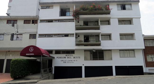 Hotel Del Oeste B&B - Cali - Building