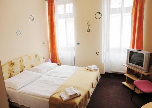 Hotel Jizera Karlovy Vary - Carlsbad - Bedroom