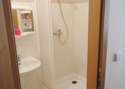 Hotel Jizera Karlovy Vary - Carlsbad - Bathroom