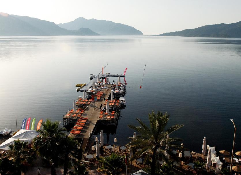 Pemandangan luar Foto