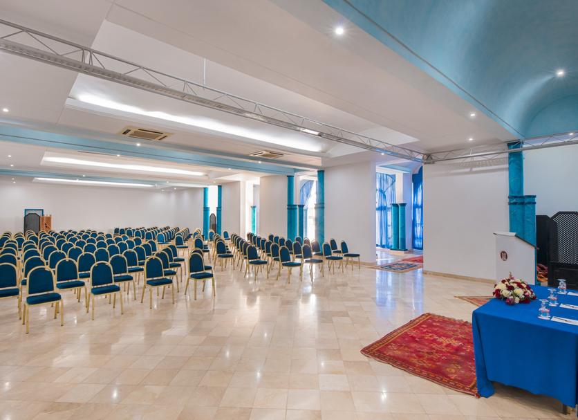 Ruang konferensi Foto