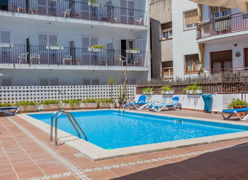 Kolam Foto