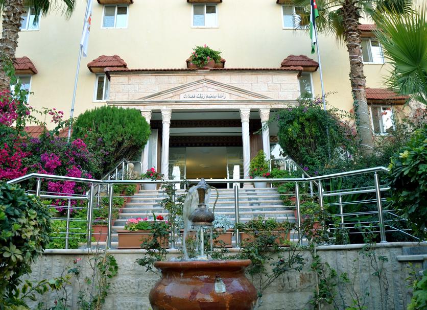 Pintu Masuk Hotel Foto